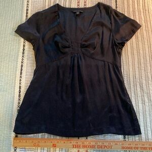 luxurious silky top sz 6